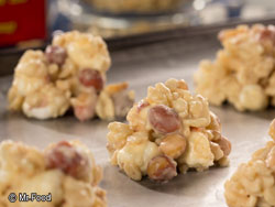 No Bake Cookie Clusters RE Easy No Bake Holiday Desserts