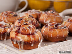 Raspberry Lemon Sweet Rolls