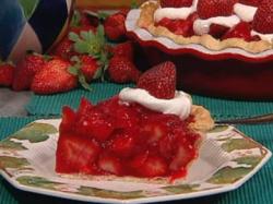 Strawberry Pie 03 27 09 RE 1 10 Interesting Strawberry Facts